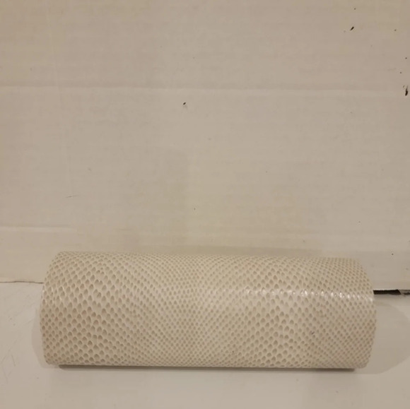 NEW - JIMMY CHOO EYE GLASS‎ CASE - Picture 2 of 5